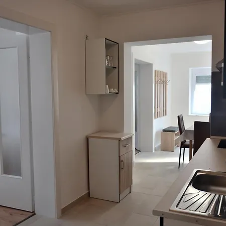 Csenar Apartment Hegyko
