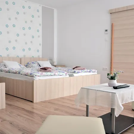 Csenar Apartment
