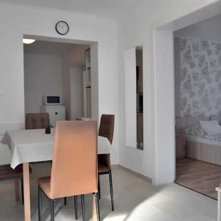 Apartment Csenar