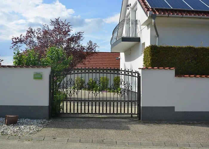 Csenar * Hegykő
