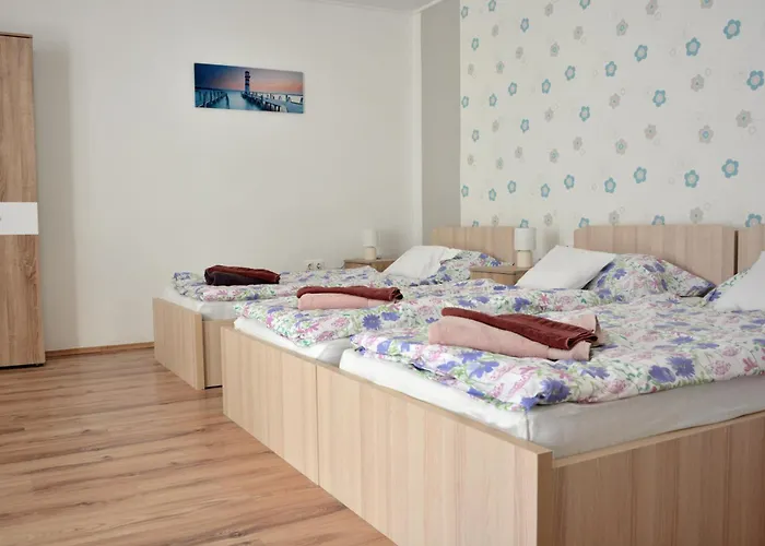 Csenar Apartament *